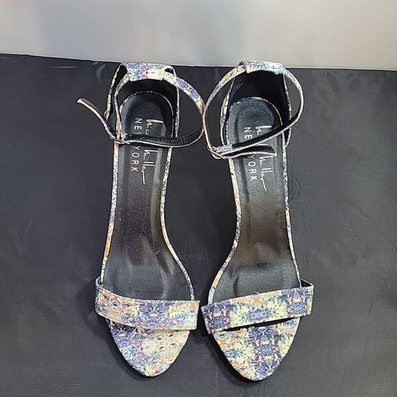 BRAND NEW NICOLE MILLER ADJUSTABLE BUCKLE ANKLE STRAP POINTED TOE  SANDAL - Picture 4 of 14